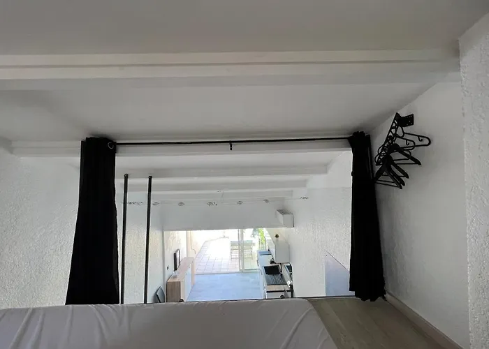 Helio 78 빌라 아그